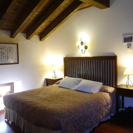 Hotell 3 Valles Liérganes