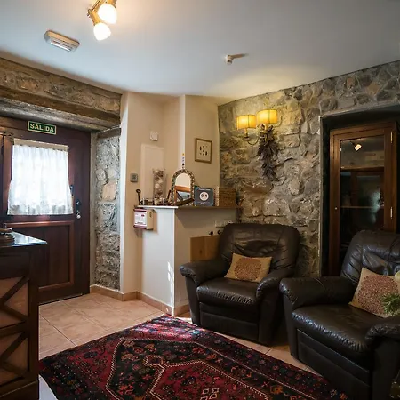 3 Valles מלון Liérganes