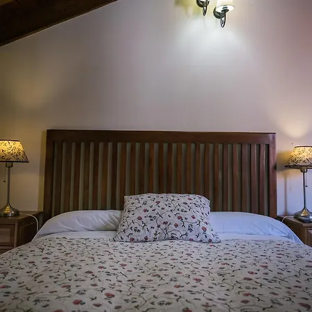 3 Valles מלון Liérganes