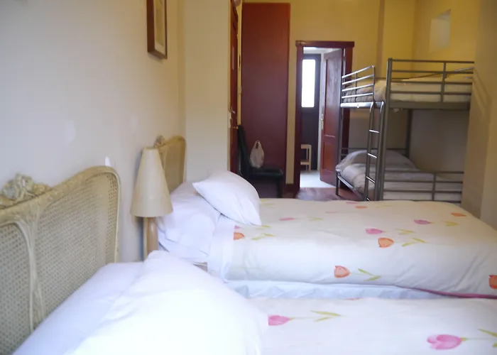 3 Valles 3* Льерганес