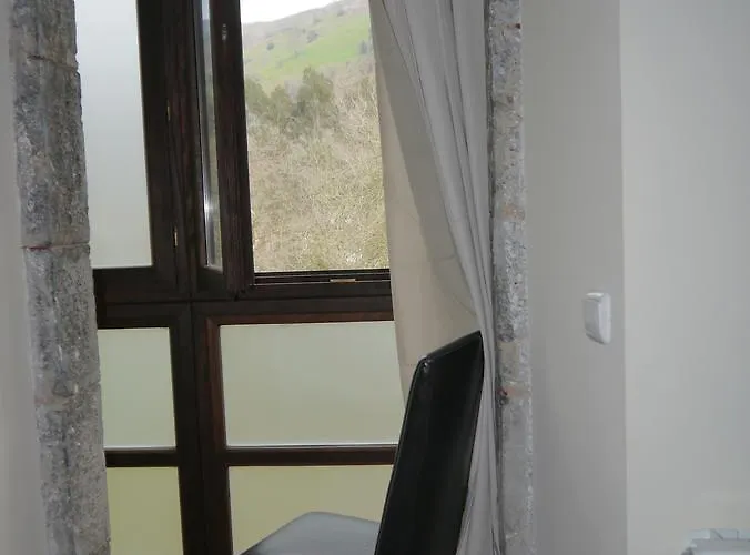 Hotell 3 Valles Liérganes